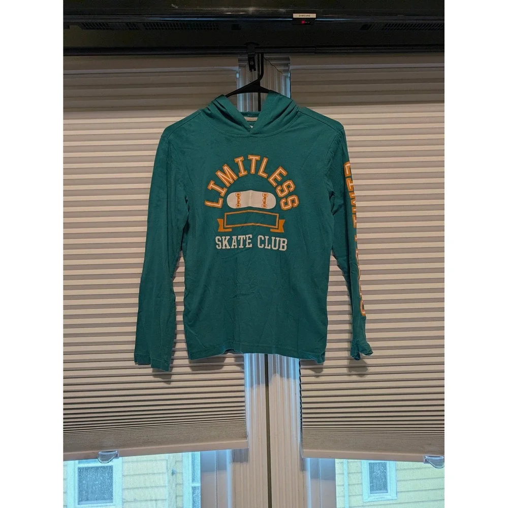 Old Navy Kids Green Limitless Skate Club Graphic Hoodie Tee L 10-12 447476-01